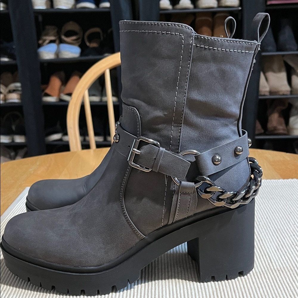 Nine West Dark Gray Combat Boots